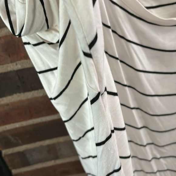 Womens Plus Maurice’s 24/7 Top, White/Black stripe, 3X - Picture 3 of 6